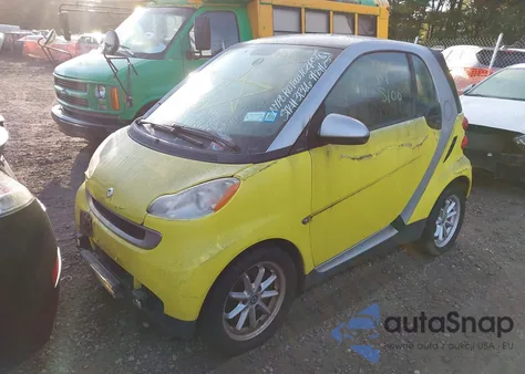 2008 Smart Fortwo Passion/Pure z USA, uszkodzony, nr VIN WMEEJ31X58K182327